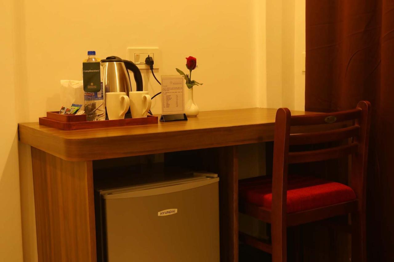 Hotel La Serene Mattannur Mattanur Kültér fotó